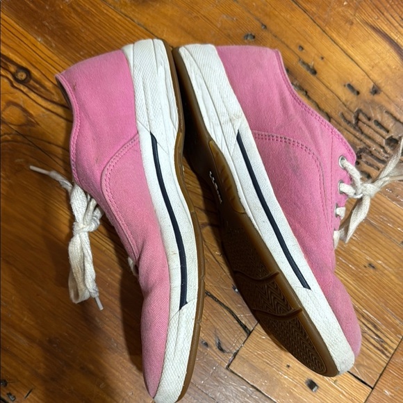 L.L. Bean Pink Sneakers with Canvas Upper and Rubber Sole size 7.5 - Picture 6 of 7